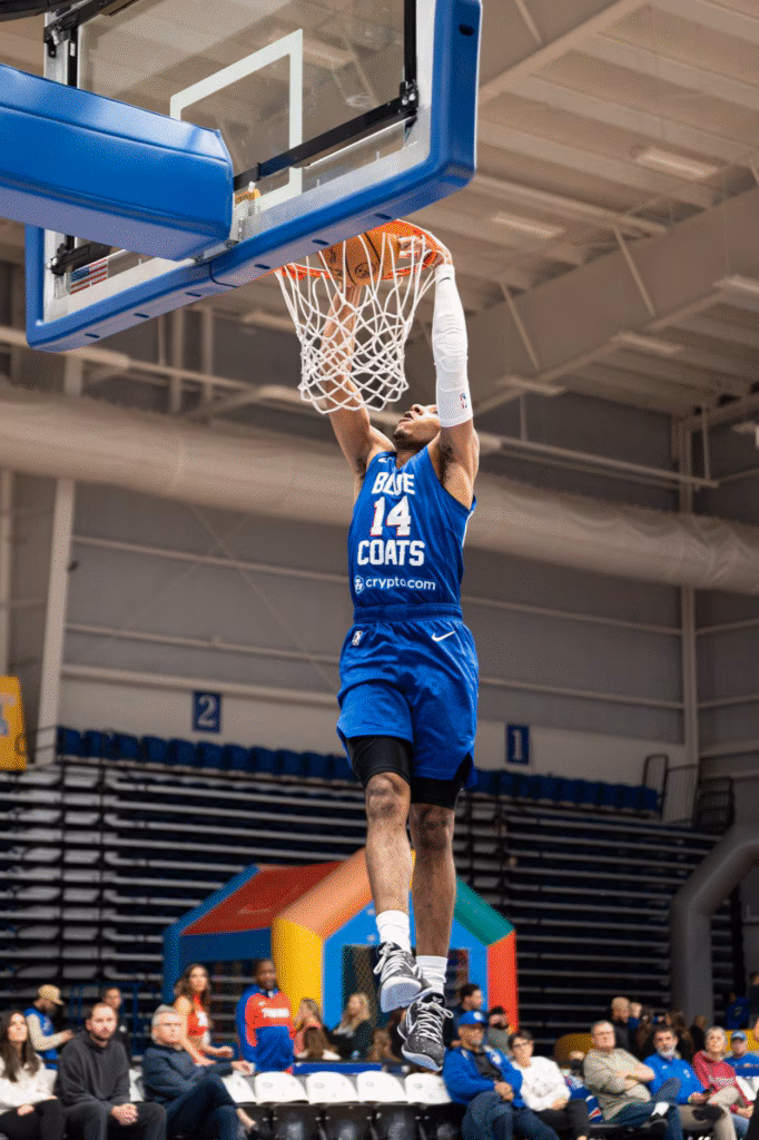 Kennedy Chandler dunks the basketball. Chandler finished with 17 points against the Long Island Nets. (Delaware Blue Coats)