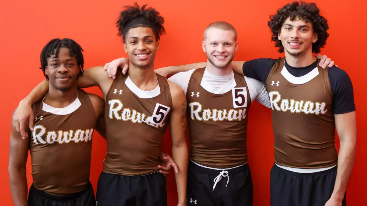 Rowan's 4x200 team broke the Ocean Breeze Athletic Complex facility record in that event. (Sports Beat Writer / Luke Brown)