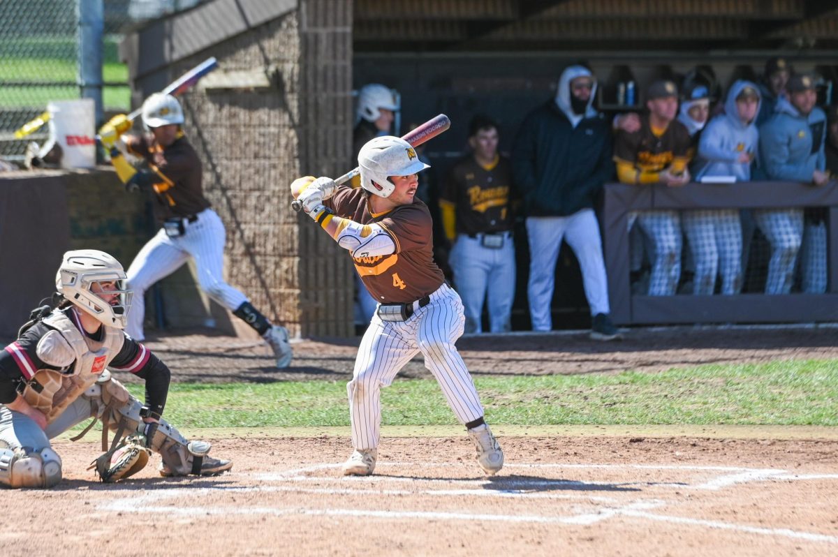 Joey Bogart up to bat. (Sports Photographer / Trevor Miceli)