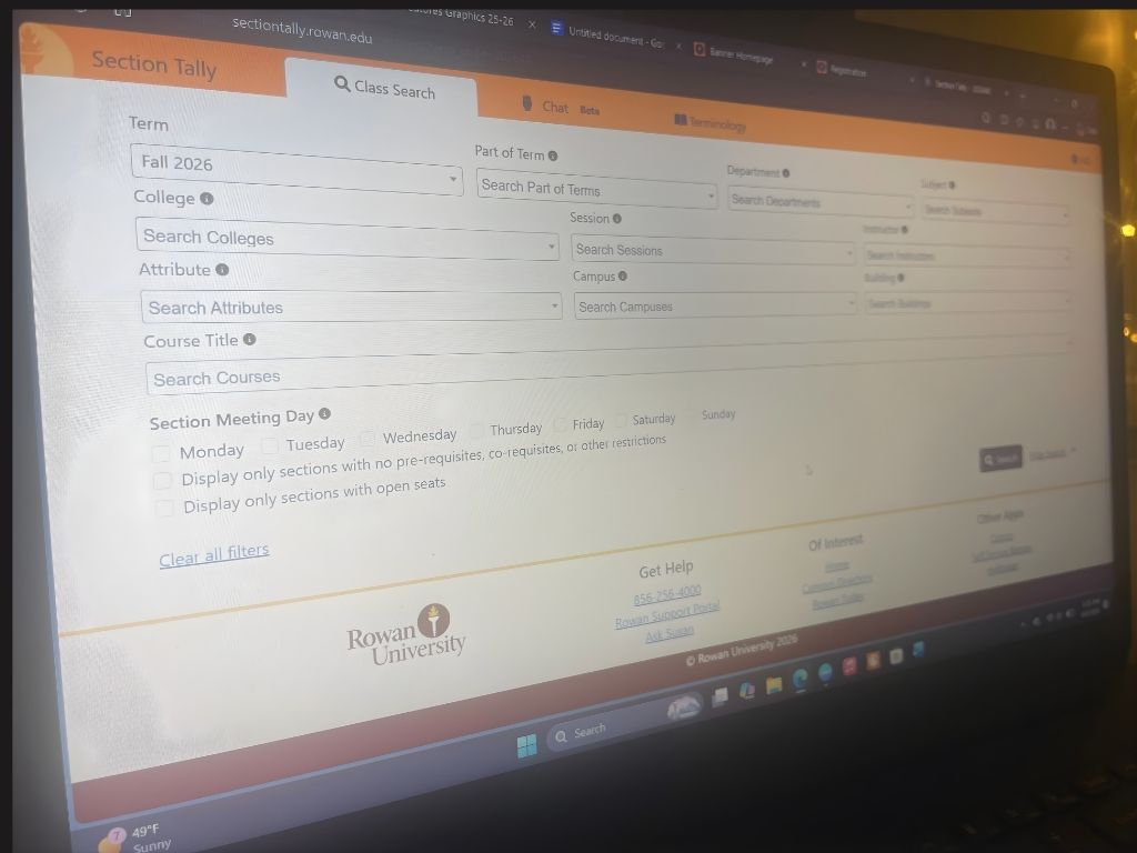 "Choosing these classes reminds me, however, that I am in college and I do have the responsibility to choose my entire schedule for the fall." (Graphics Editor / Alex Cruz)