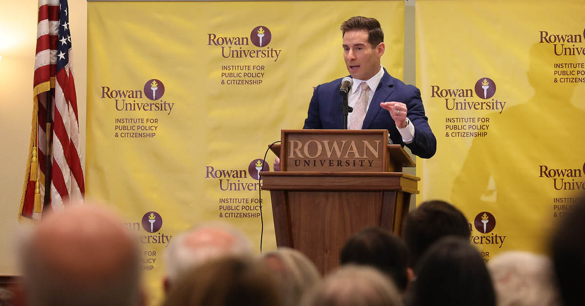 Elie Honig speaks to the crowd during RIPPAC's Speaker Series. (Rowan Today)
