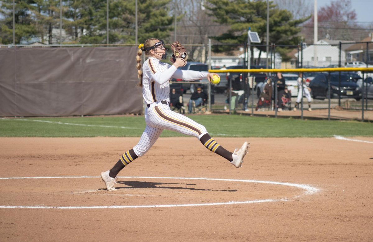 Emily McCutcheon pitches in the circle. McCutcheon pitched Game 2 of the NJAC Finals against TCNJ. (Sports Photographer / Melanie Barahona)