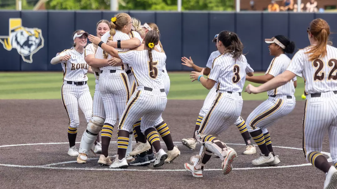 Rowan keeps Softball dancing, sweeps East Texas Baptist in Regional Final